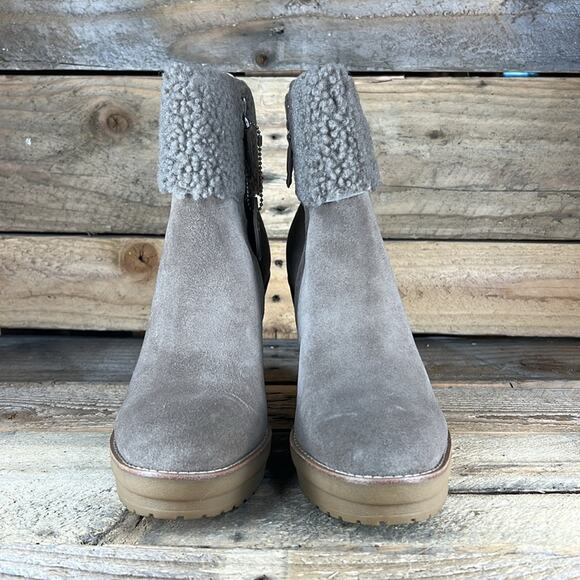 Lauren Ralph Lauren Steph Shearling-Trim Suede Bootie - Taupe - 7.5 - NWOB - Picture 2 of 10